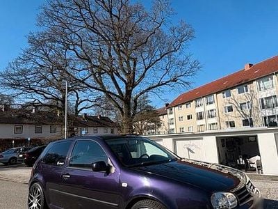 Gebraucht VW Golf IV 75 PS (55 kW) 2002 Violet Kleinwagen
