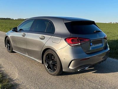 Usata Mercedes A220 AMG line 190 CV (139 kW) 2019 Grigio Berlina