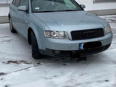 Gebraucht Audi A4 131 PS (96 kW) 2003 Blau Kombi