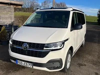 Gebraucht VW California Beach 150 PS (110 kW) 2022 Weiß Van