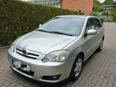 Gebraucht Toyota Corolla Sol 110 PS (80 kW) 2006 Silber Limousine