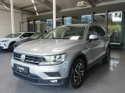 Gebraucht VW Tiguan Join 179 PS (131 kW) 2018 Silber metallic SUV