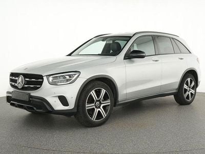 Gebraucht Mercedes GLC200 Night 163 PS (119 kW) 2021 Silber SUV