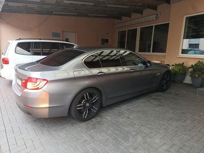 BMW 523
