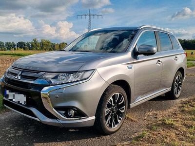Mitsubishi Outlander P-HEV