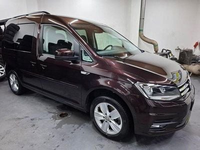 Gebraucht VW Caddy Comfortline 131 PS (96 kW) 2020 Violett Van / Kleinbus