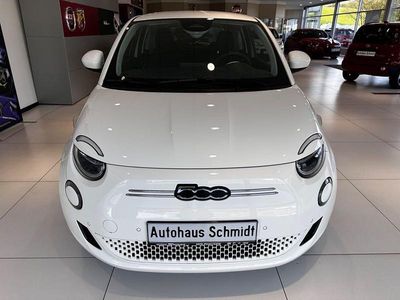 Usata Fiat 500e 86 kW (118 CV) 2023 Bianco Utilitaria