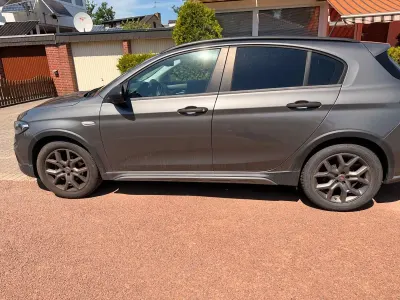 Gebraucht Fiat Tipo Business 101 PS (74 kW) 2021 Grau Kombi
