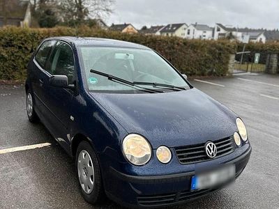 Gebraucht VW Polo 70 PS (51 kW) 2002 Blau Kleinwagen