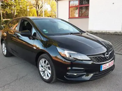 Gebraucht Opel Astra Business 122 PS (89 kW) 2021 Schwarz Limousine