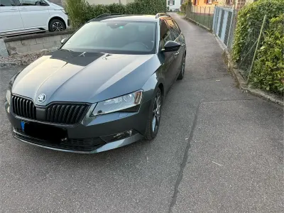 Gebraucht Skoda Superb 190 PS (139 kW) 2019 Grau Kombi