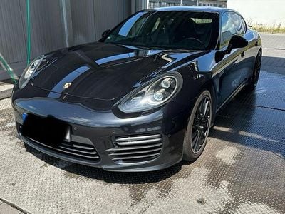 Porsche Panamera GTS