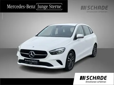 Gebraucht Mercedes B200 Progressive 163 PS (119 kW) 2024 Weiß Kleinwagen