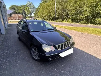 Gebraucht Mercedes C320 Avantgarde 218 PS (160 kW) 2001 Schwarz Kombi