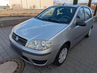 Usata Fiat Punto 60 CV (44 kW) 2004 Grigio Utilitaria