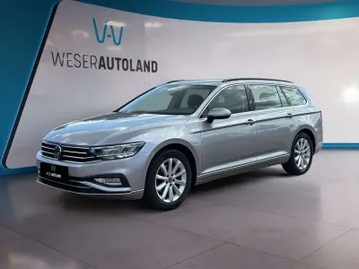 Gebraucht VW Passat Business 200 PS (147 kW) 2023 Pyritsilber metallic Kombi