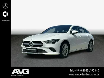 Gebraucht Mercedes CLA180 Shooting Brake 136 PS (100 kW) 2020 Weiß Kombi