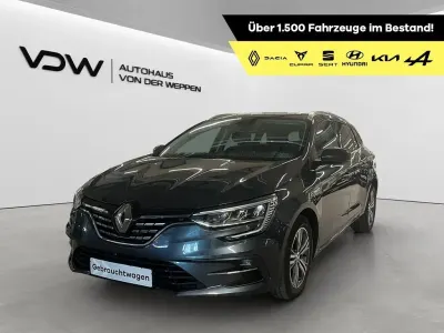 Gebraucht Renault Mégane IV Intens 140 PS (102 kW) 2022 Grau Limousine