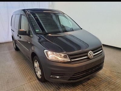 Blau Gebraucht 2017 VW Caddy Maxi Van / Kleinbus | 11.400 € (Superpreis)