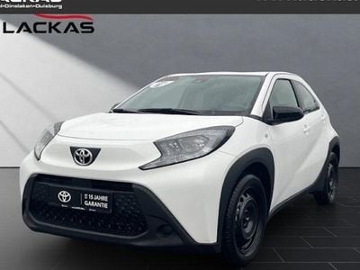 Neu Toyota Aygo X Business Edition 72 PS (52 kW) 2025 Weiß SUV