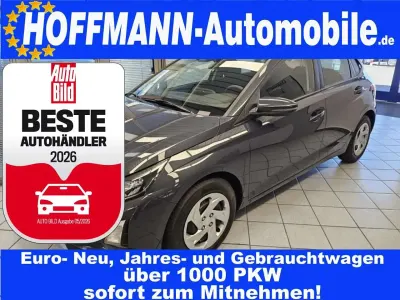 Neu Hyundai i20 79 PS (58 kW) 2026 Auroragraumet. Kleinwagen