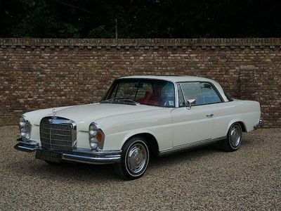 Gebraucht Mercedes W111 200 PS (147 kW) 1970 Weiß Coupé