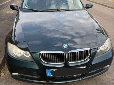 Usata BMW 325 218 CV (160 kW) 2006 Verde Station wagon