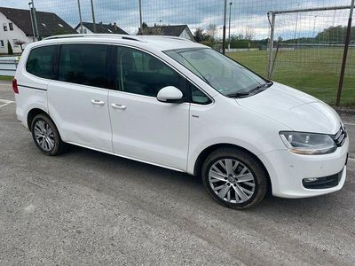 Second-hand VW Sharan Life 150 CP (110 kW) 2013 Alb Monovolum