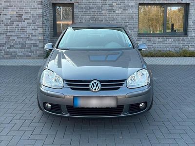 Gebraucht VW Golf V 102 PS (75 kW) 2008 Grau Kleinwagen