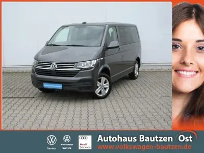 Gebraucht VW Caravelle Comfortline 150 PS (110 kW) 2022 Grau Van