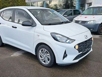 Gebraucht Hyundai i10 Edition 30 67 PS (49 kW) 2021 Weiß Kleinwagen