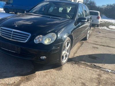 Mercedes C220