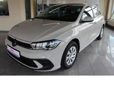 Gebraucht VW Polo 95 PS (69 kW) 2023 Ascotgrau Kleinwagen