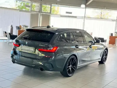 Gebraucht BMW 330 M Sport 258 PS (189 kW) 2020 Kombi