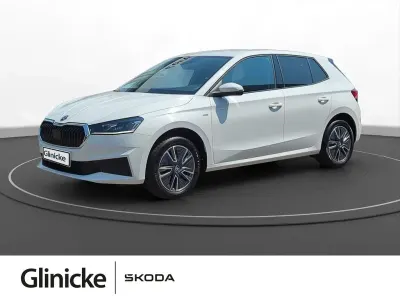 Gebraucht Skoda Fabia Tour 110 PS (80 kW) 2023 Candyweiss Kleinwagen