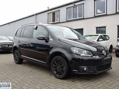 Schwarz metallic Gebraucht 2014 VW Touran Life Van / Kleinbus | 6.950 €