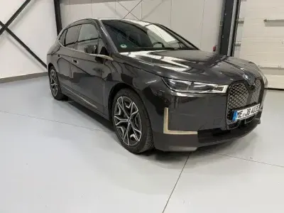 Gebraucht BMW iX 239 kW (326 PS) 2021 Grau SUV