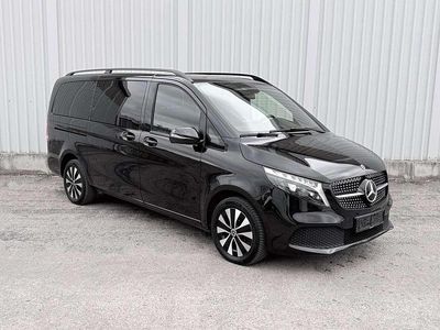 Gebraucht Mercedes V300 Edition 237 PS (174 kW) 2023 Obsidianschwarz metallic Van / Kleinbus