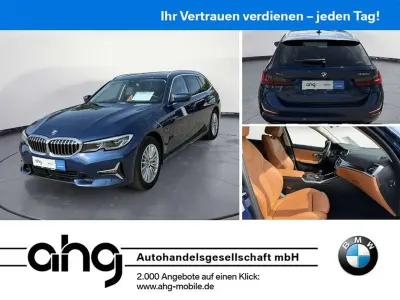 Usata BMW 330e Luxury Line 184 CV (135 kW) 2022 Blu Station wagon