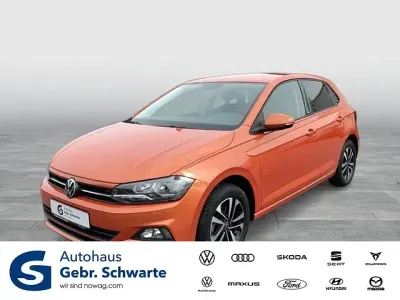 Usata VW Polo United 110 CV (80 kW) 2021 Arancione Utilitaria