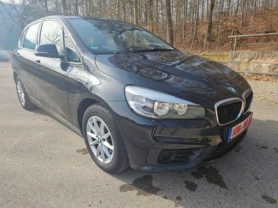 Gebraucht BMW 218 Basis 150 PS (110 kW) 2016 Schwarz Van / Kleinbus