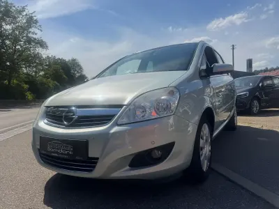 Gebraucht Opel Zafira Edition 150 PS (110 kW) 2009 Grün Van / Kleinbus