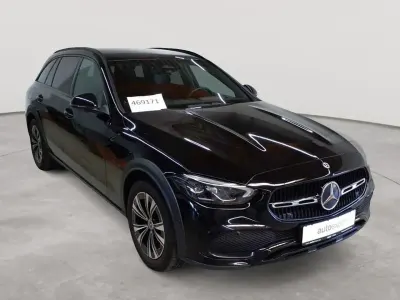 Gebraucht Mercedes C220 Avantgarde 200 PS (147 kW) 2023 Schwarz Kombi