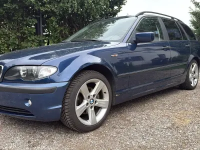 Gebraucht BMW 318 143 PS (105 kW) 2004 Blau Kombi