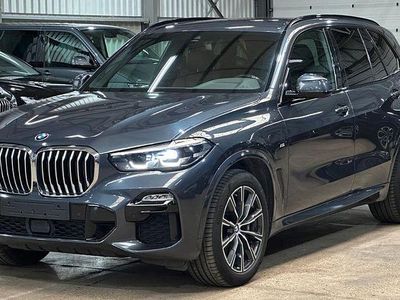 Grau Gebraucht 2020 BMW X5 M Sport SUV | 35.200 € (Teuer)