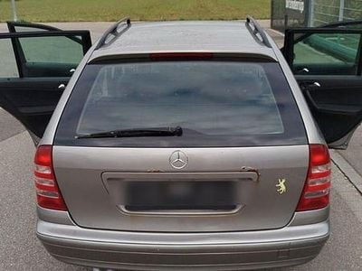 Gebraucht Mercedes C200 Classic 122 PS (89 kW) 2004 Beige Kombi