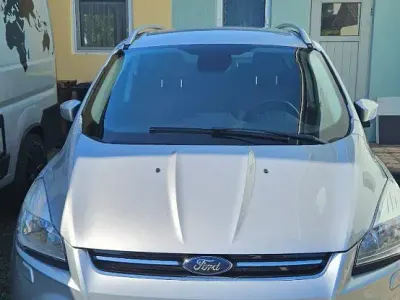 Gebraucht Ford Kuga Titanium 150 PS (110 kW) 2016 Silber SUV