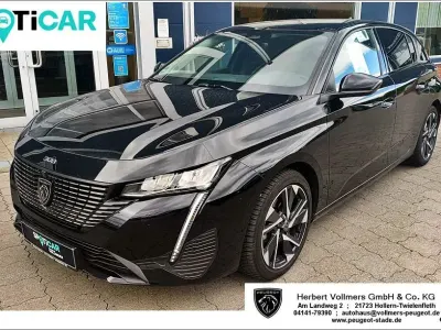 Gebraucht Peugeot 308 Allure 131 PS (96 kW) 2024 Perla nera schwarz metallic Limousine