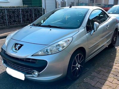 gebraucht Peugeot 207 CC 1.6 HDI Cabrio