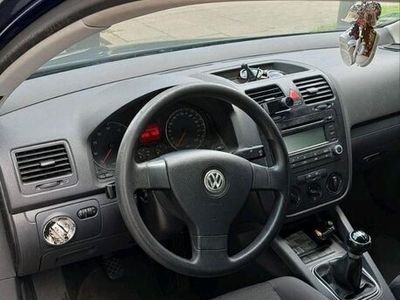 gebraucht VW Golf V 1,6 Benzin